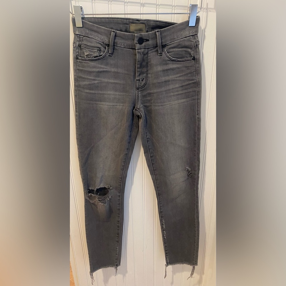Looker ankle fray Mother Jean